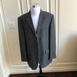 Bachrach Men’s Black and Grey tweed sport coat.  Great condition.